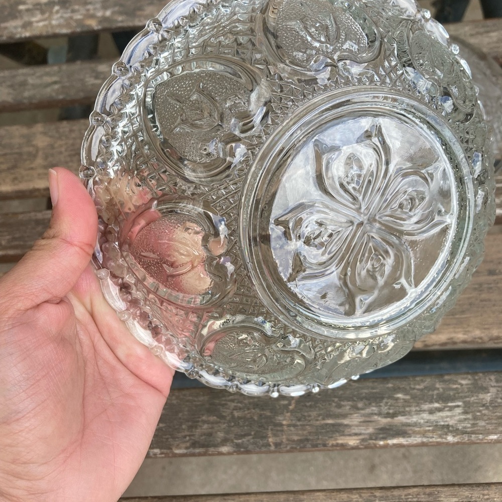 Vintage Pasari Hearts Glass Candy Dish Bowl with Lid Indonesia - Picture 5 of 5